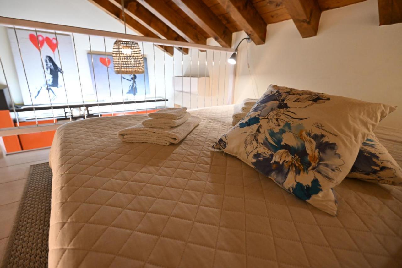Aura Loving Home Con 4 Posti Letto, Cucina Completa, Terrazzo Ed Un Grande Parco Verde Serravalle d'Asti Exterior photo